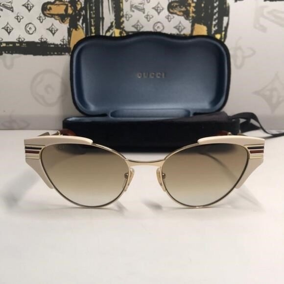 New Authentic Gucci GG0522S 005 Cat-Eye Sunglasses Ivory Brown Gradient - Picture 5 of 12
